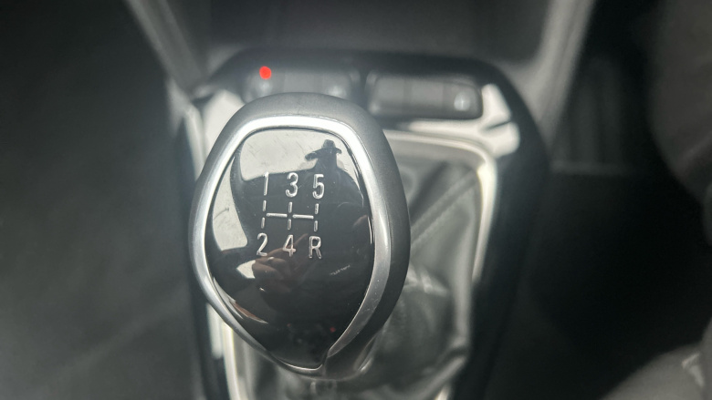 Vauxhall Corsa 1.2 SE 5dr Petrol Hatchback